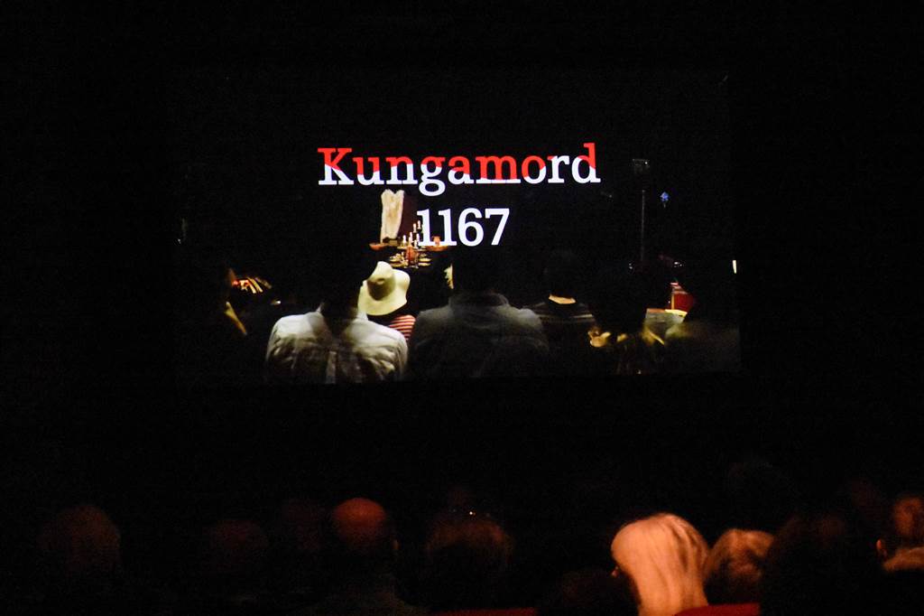 ...”Kungamord 1167”, där han ifrågasätter gamla sanningar, ...